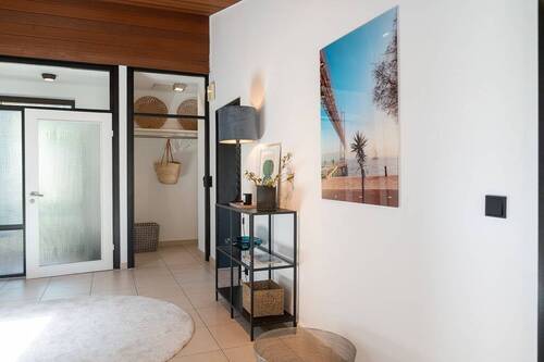 Salon und Garderobe im Erdgeschoss - 