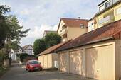 Garagem hinten - 2 Zimmer Mehrfamilienhaus, Wohnhaus in Mannheim