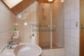 Dachgeschoss Badezimmer - 