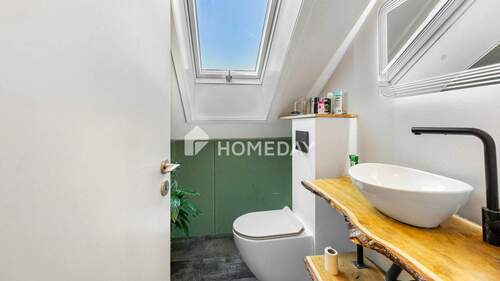 1. OG Badezimmer 1 - 