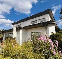 Architektenhaus in Hanglage und Blick auf den Fernsehturm - Ihr neues Zuhause! - Raben Steinfeld