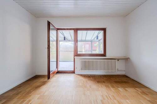 Esszimmer mit Wintergarten - 