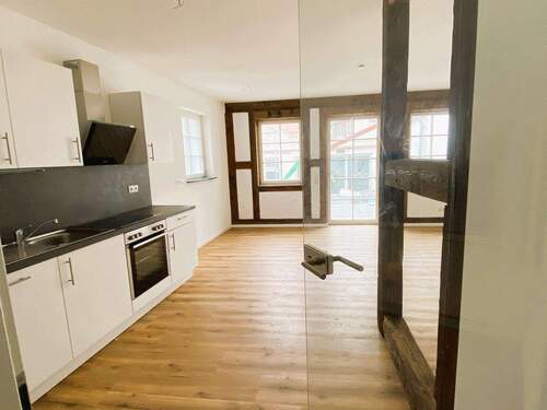 Blick in das Wohnzimmer - Etagenwohnung mit 90,00 m&sup2; in Forchheim zur Miete