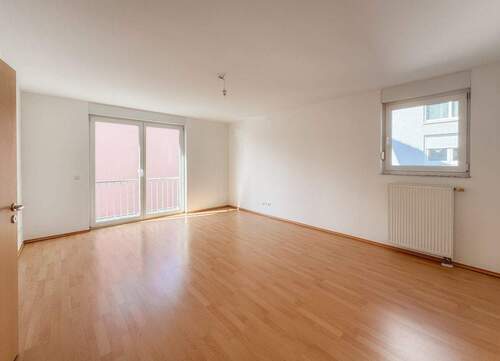 Zimmer 2 - 