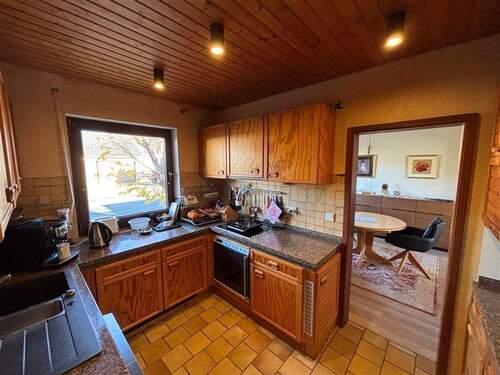 20251106_140149476_iOS - 