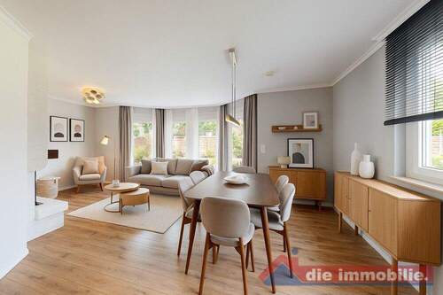 Wohnzimmer_1 mit KI möbiliert - 4 Zimmer Einfamilienhaus zum Kaufen in Burgstall