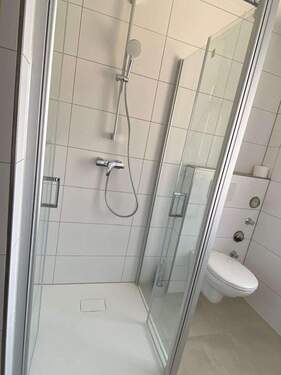 mit Dusche - 