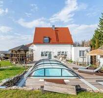 Großzügiges Einfamilienhaus mit weitläufigem Garten, Pool und durchdachter Raumaufteilung - Neuburg an der Donau