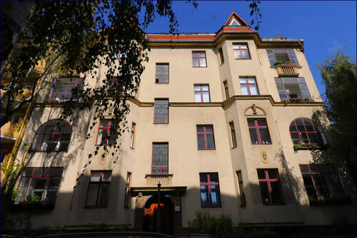 Hausansicht Straßenseite - 3 Zimmer Etagenwohnung in Berlin / Friedenau