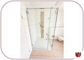 Duschbad mit WC und Fenster - 