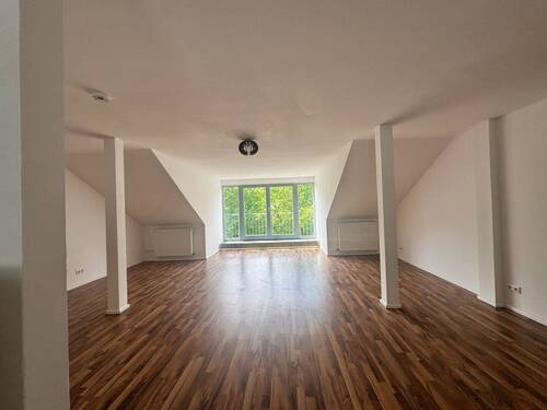 Geräumig Einrichten - 2 Zimmer Etagenwohnung in Pinneberg