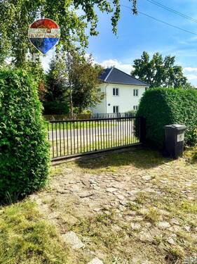 Ausfahrt Carport - 