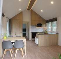 Kleines Haus - große Lebensqualität: Kompakthaus mit Grundstück zum Erstbezug - Retzstadt