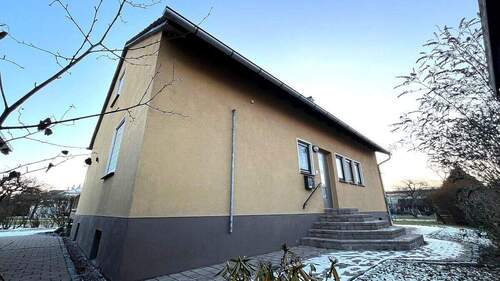 Außenansicht - 6 Zimmer Einfamilienhaus zum Kaufen in Bellenberg