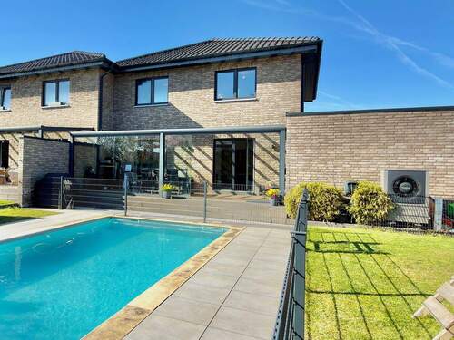 IMG_7531 - Exklusive Doppelhaushälfte mit Wintergarten, Pool und Wärmepumpe in Brüggen