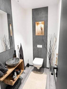 WC EG - 
