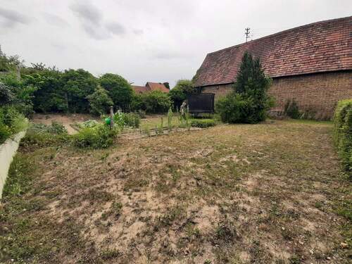 Garten - Bauernhaus, Landhaus mit 260,00 m&sup2; in Herxheimweyher zum Kaufen