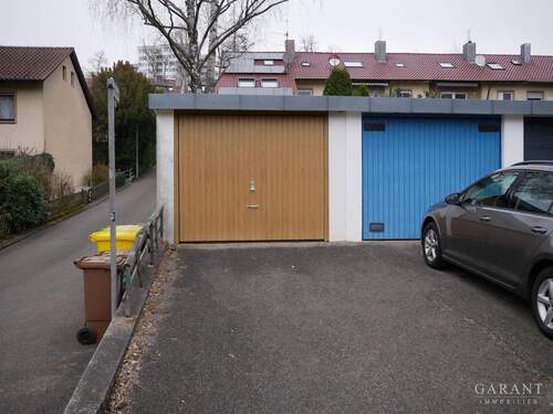 Garage - 