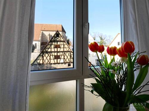 Aussicht - *** Bezaubernde 2 Zimmer-Wohnung ***