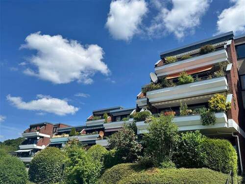 Blick von der Straße - Etagenwohnung mit 98,00 m&sup2; in Baunatal zum Kaufen