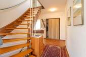 Treppe vom EG ins 1. OG - 