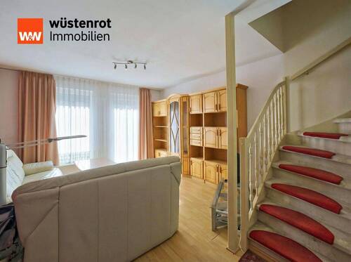 Wohnzimmer - Reihenmittelhaus mit 99,00 m&sup2; in Rangsdorf zum Kaufen