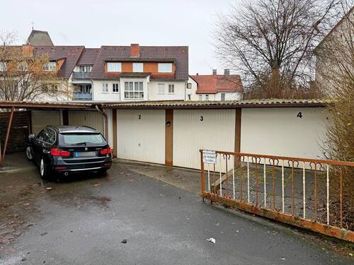 Garagen - Mehrfamilienhaus, Wohnhaus in Kassel / Waldau