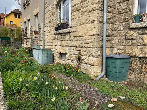 Vorgarten zum Haus - 