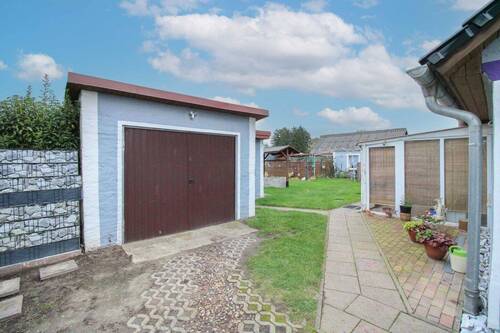 Garage - 
