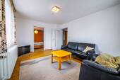 Obergeschoss-Wohnung 2 - 
