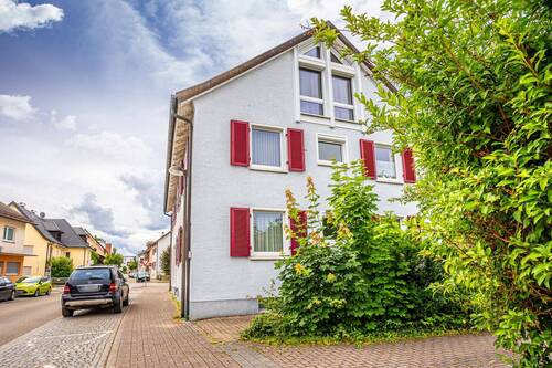 Ansicht Nordost - 1 Zimmer Mehrfamilienhaus, Wohnhaus in Achern