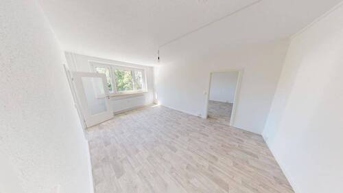 Wohnzimmer Vergleichswohnung - 2 Zimmer Etagenwohnung in Chemnitz
