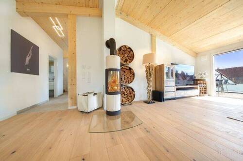 Beispielbild einer bereits erstellten Wohnung - 5 Zimmer Etagenwohnung in Allensbach