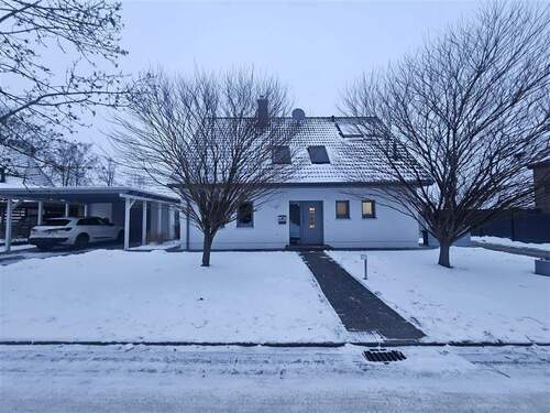 Frontansicht - 5 Zimmer Einfamilienhaus zum Kaufen in Ribbesbüttel