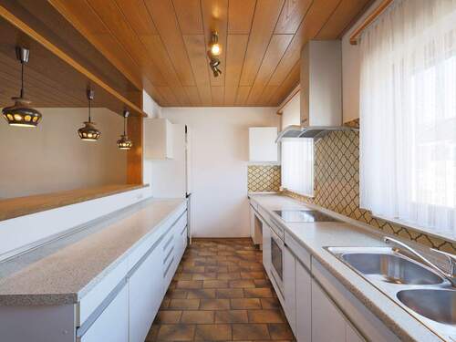 Helle, offene Küche - 