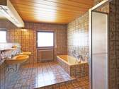 Badezimmer Erdgeschoss - 
