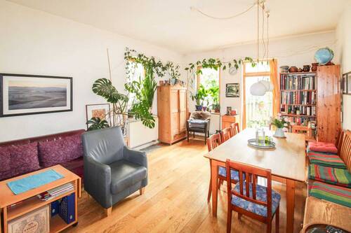 Wohnzimmer 1.OG - Gewerbeobjekt (Büro, Produktion, Verkauf) zum Kaufen in Tübingen