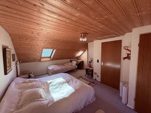 Dachgeschoss - Reihenendhaus mit 122,30 m&sup2; in Eichenau zum Kaufen