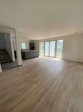 Wohnzimmmer - Doppelhaushälfte mit 136,10 m&sup2; in Hamburg zum Kaufen