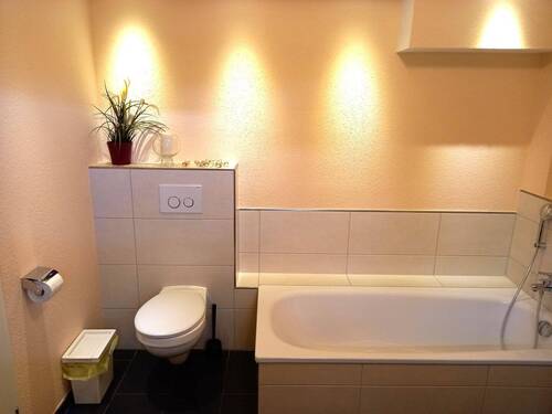 Badewanne Einliegerwohnung - 