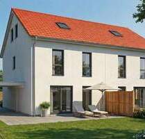 Neubau Doppelhaushälfte(Effizienzhaus40) mit vielen Gestaltungsmöglichkeiten in Winkelhaid - Lage am Waldrand