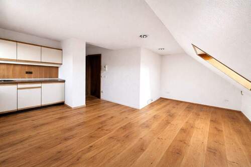 Dachgeschoss KI generiert - 