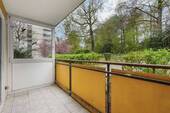 Balkon nach links - 3 Zimmer Etagenwohnung zum Kaufen in Wuppertal