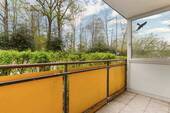 Balkon nach rechts - 3 Zimmer Etagenwohnung in Wuppertal