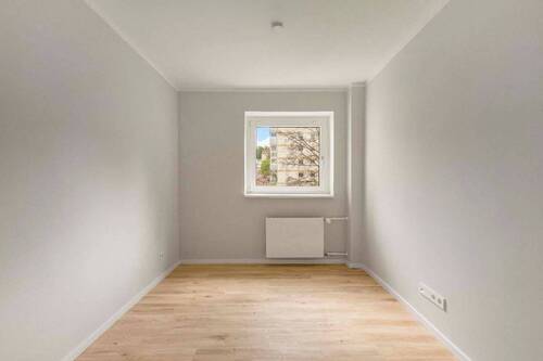 Zimmer 2 - 