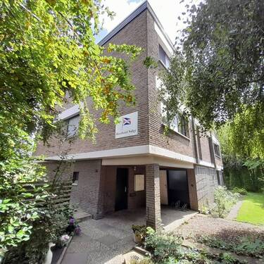 Ansicht Südost - Mehrfamilienhaus, Wohnhaus zum Kaufen in Brake Zentrum