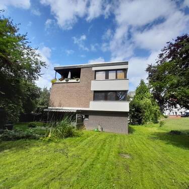 Ansicht Süden - Mehrfamilienhaus, Wohnhaus mit 266,00 m² in Brake Zentrum zum Kaufen