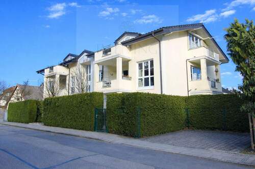 Süd-Westansicht - 2 Zimmer Etagenwohnung zur Miete in Unterhaching