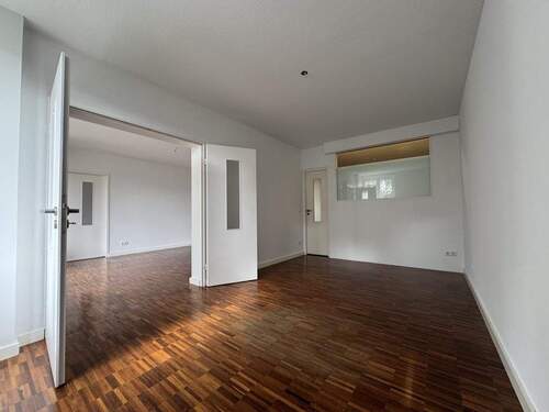 Zimmer links2 - 