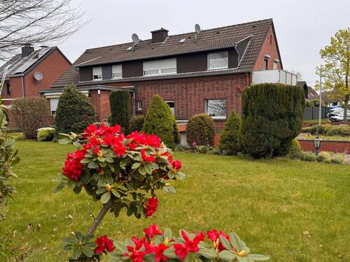 Garten-/ Rückansicht - 